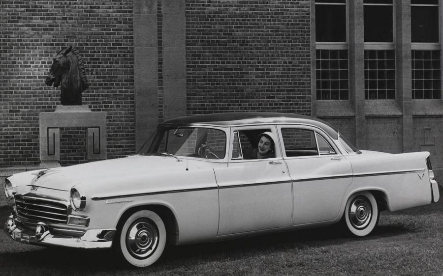 Chrysler Windsor 4-Door Sedan '1956